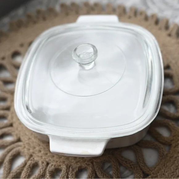 Vintage CorningWare Blue Dusk 1Qt 1L Casserole Dish with Lid Pyrex Made In USA - Picture 7 of 16